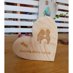 Corazón de madeira grabado e personalizado